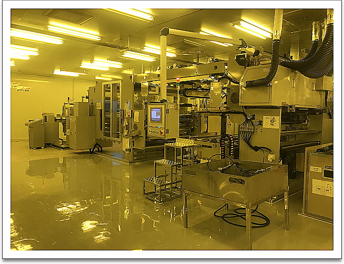 SMC-IM-PET1700(Soft Mold Coating Machine)