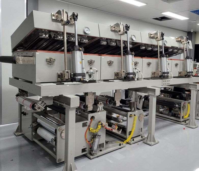 SMC-PI-DMMG-PET500(Pilot Caoting Machine)